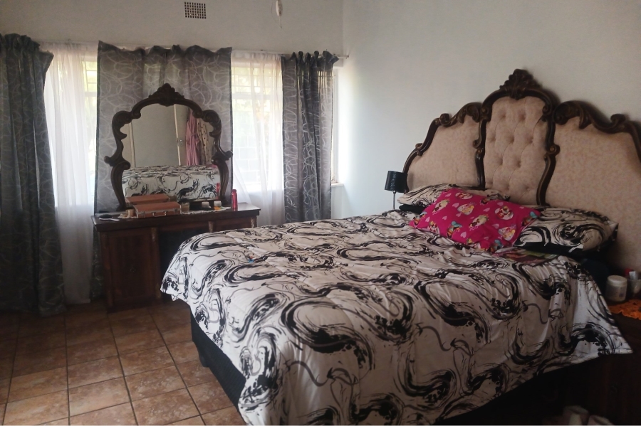 To Let 3 Bedroom Property for Rent in Rhodesdene Northern Cape